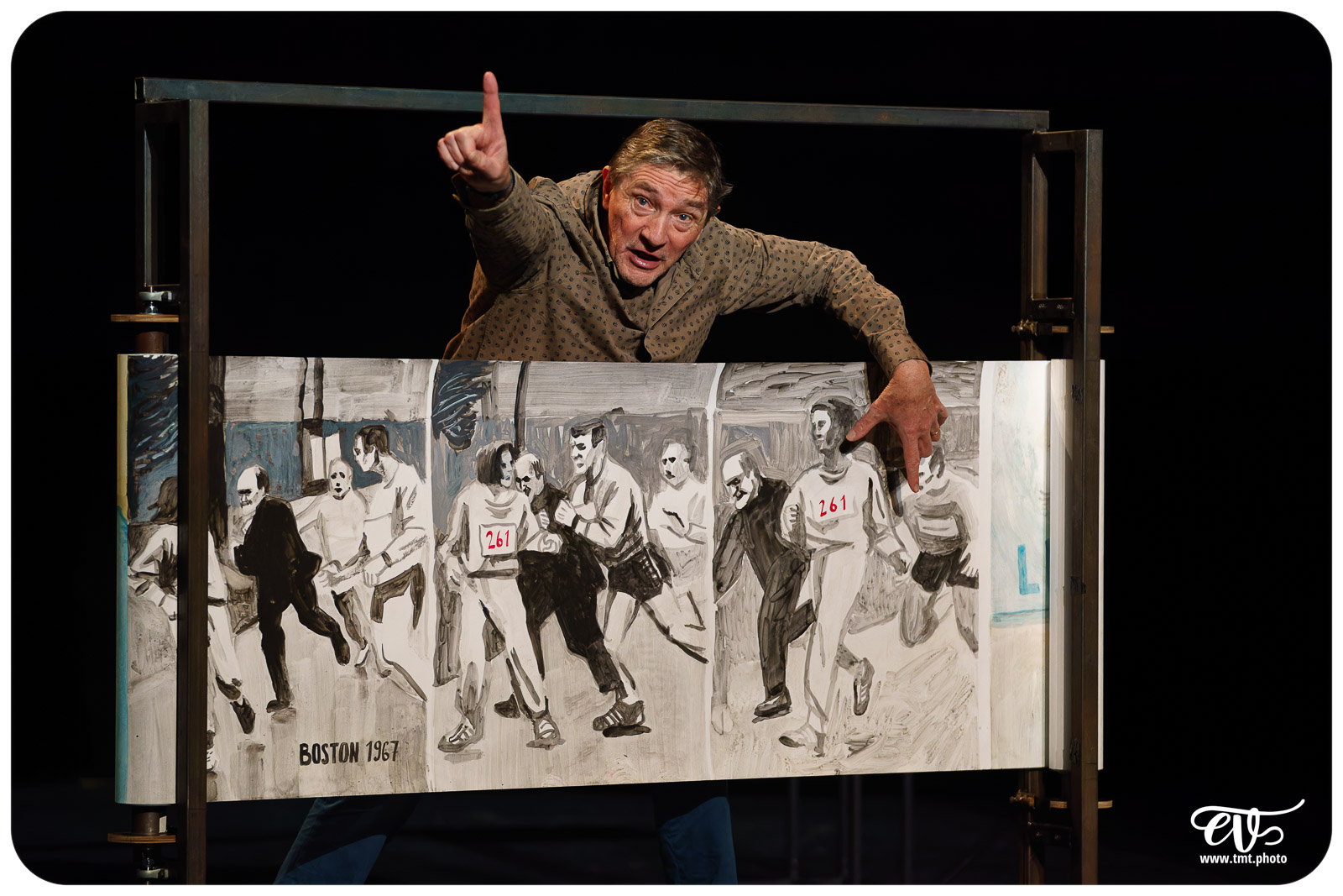 OÙ COURS-TU COMME ÇA ? (CIE PUCEANDPUNEZ)